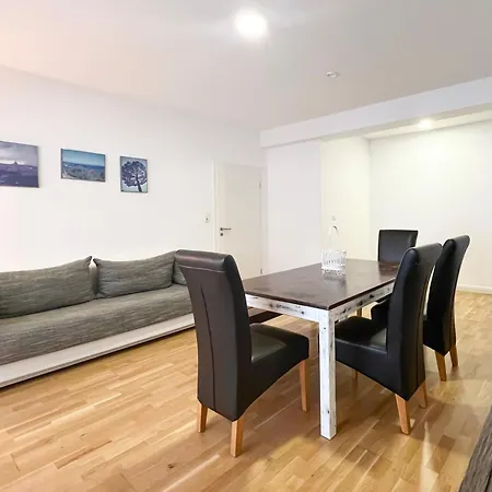 Am Apartament *